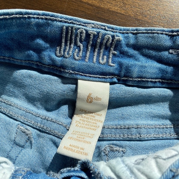 Justice - Girls denim short with sequin stars - Picture 2 of 2